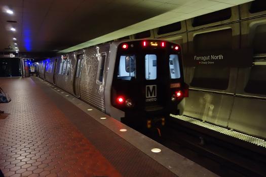 Farragut North Metro Station:A Shady Grove-bound Red Line train leaving the Farragut North Metro station, underneath Farragut Square at Connecticut Avenue and K Street in Washington, D.C.