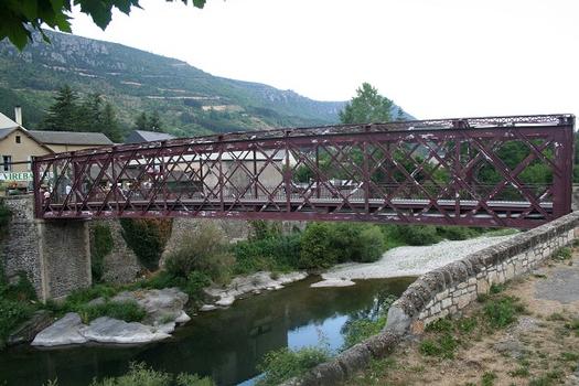 Pont sur le Tarnon
