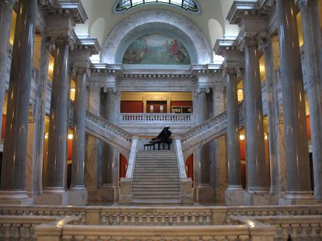 This is the interior of the capitol in Kentucky.