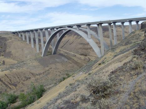 The Fred G. Redmon Bridge carries Interstate 82 and U.S. Route 97 over Selah Creek near the town of Selah, Washington