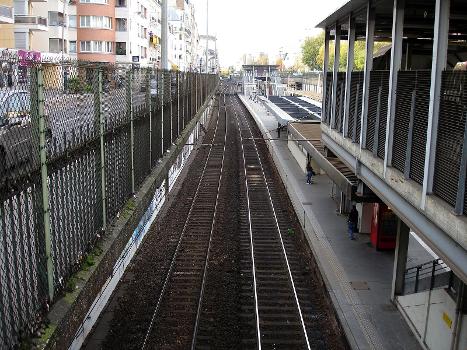 La gare de Bois-Colombes, Hauts-de-Seine, France