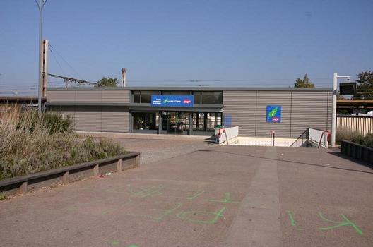 Boussy-Saint-Antoine Railway Station