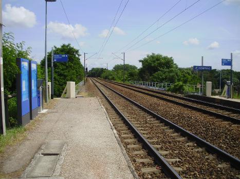 Gare de Compans, Seine-et-Marne, France (sortie, à gauche, du quai pour Cépy-en-Valois)