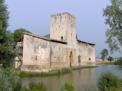 Burg Gombervaux