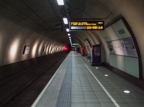 Heathrow Terminal 4 mainline station platform 2 looking towards London:Normally used by Heathrow Connect through trains to Paddington, with shuttle trains to Heathrow Central using platform 1.