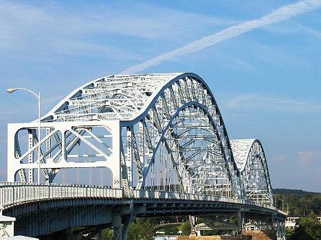 Charles J. Arrigoni Bridge