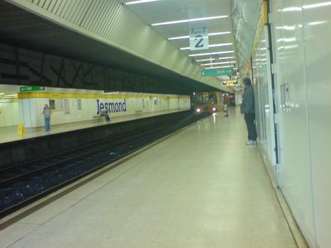 Jesmond Metro station