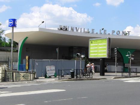 Joinville-le-Pont Station