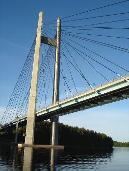 Kärkistensalmi bridge located in Korpilahti, Finland