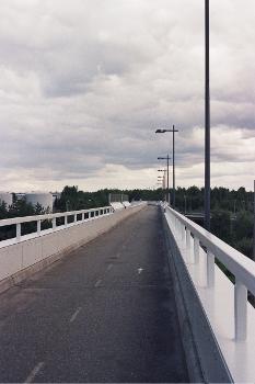Kiskopolku Bridge, a pedestrian/bicycle bridge built to cross the VR railyard in Oulu, Finland:Originally opened in 1981, the bridge was lenghtened and otherwise renovated in 2009