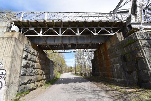 Kyrönsalmi-Eisenbahnbrücke