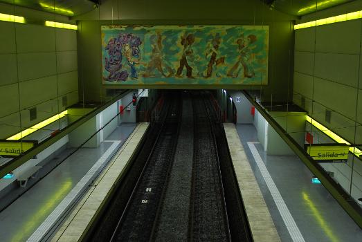 Metrobahnhof Caseros