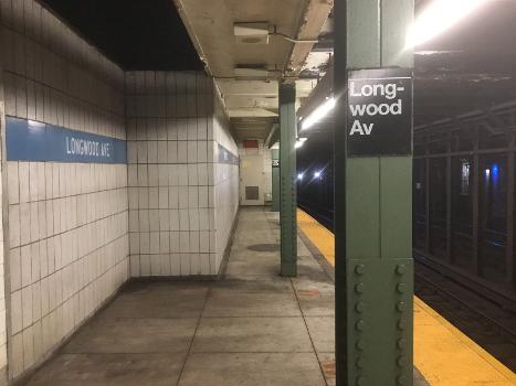 Longwood Avenue Subway Station (Pelham Line)