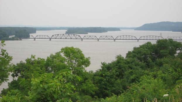 Kansas City Southern Railway Mississippi River Bridge