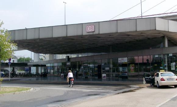 Ludwigshafen (Rhein) Central Station