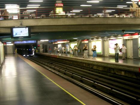 Metrobahnhof Las Rejas
