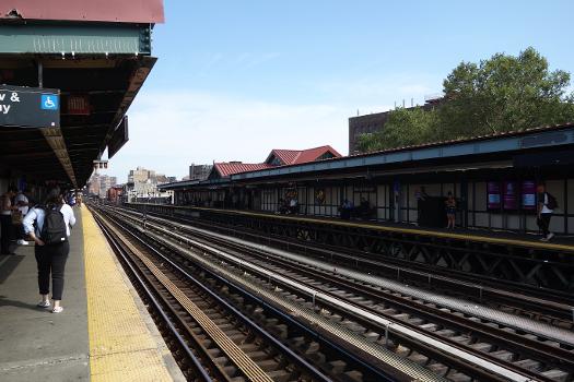Looking east along the Manhattan-bound platform of the Marcy Avenue BMT station, above Broadway and Havemeyer Street in Williamsburg, Brooklyn