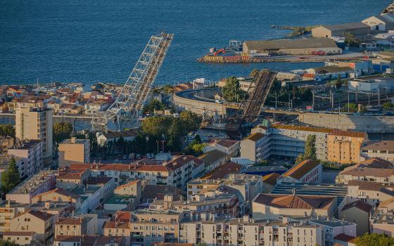 Maréchal Foch Bridge (1932), at left, and Sadi-Carnot Bridge (1949), at right, the both are bascule bridges and in open position : They were both built by the Établissements Daydé. Sète, Hérault, France