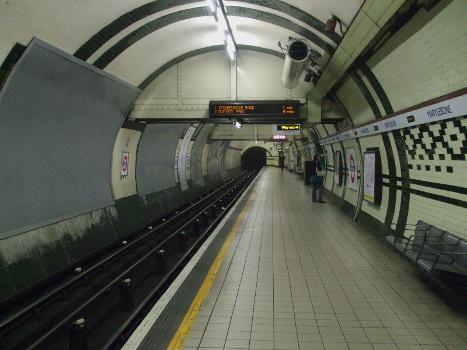 Marylebone tube station northbound platform looking south