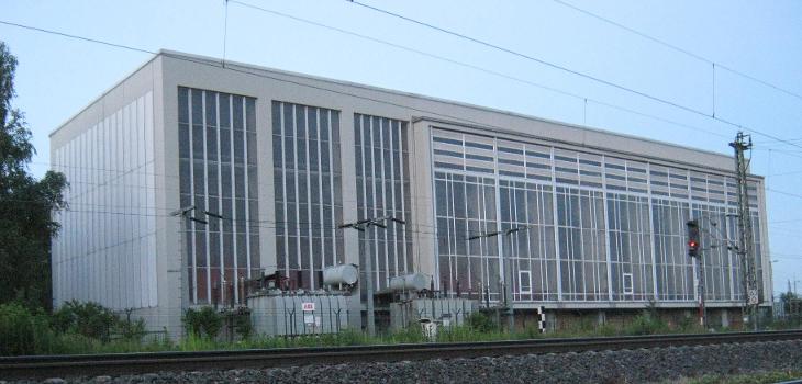 Maschinenhalle des Bahnstromumformerwerks Karlsruhe