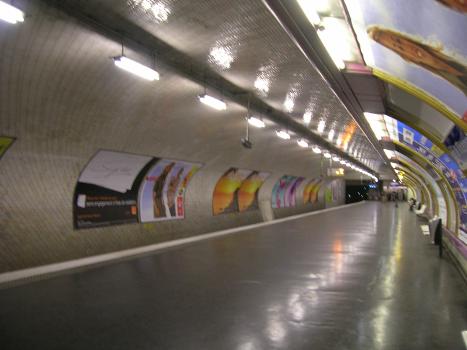 Station de métro Porte de Vincennes - Paris (Ligne 1)