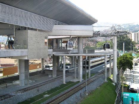 Estación San Javier del Metro de Medellín, Colombia.
