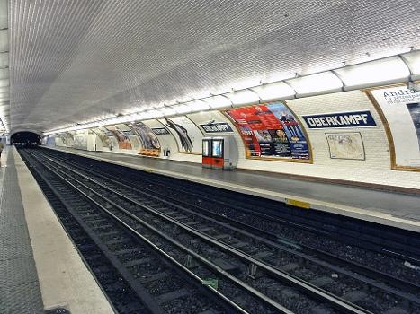 Station Oberkampf de la ligne 9 du métro de Paris, France