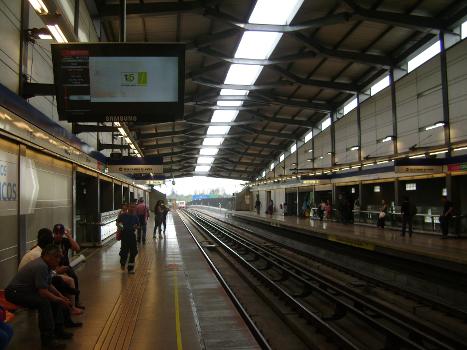 Metrobahnhof Macul