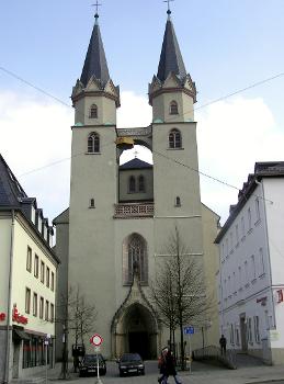 Eglise Saint-Michel - Hof