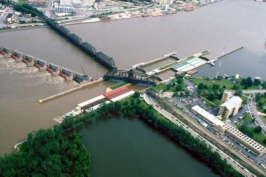 Mississippi River Lock & Dam No. 15
