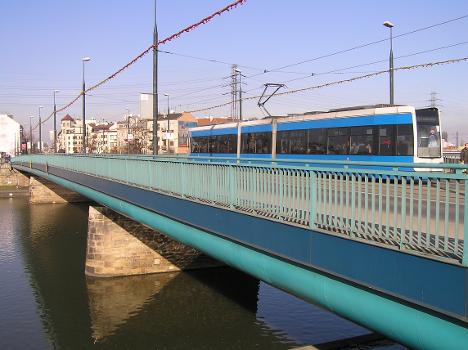 Powstańców-Śląskich-Brücke
