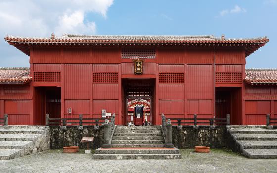 Naha, Okinawa, Japan:Hoshimmon (Kimihokori-Ujo) Gate to the inner yard of Shuri Castle