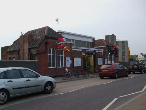 Neasden tube station building