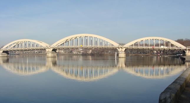 Pont de Neuville-sur-Saône