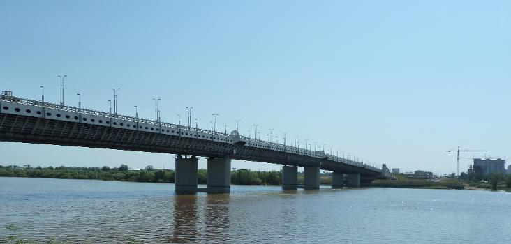 Omsk auto and metro bridge named after 60 years of Victory