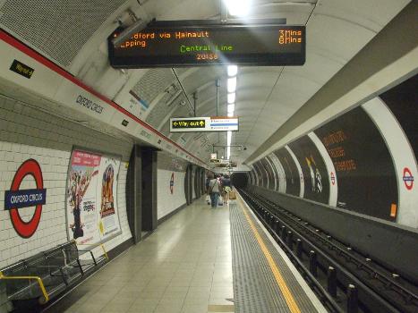 Oxford Circus tube station:Central line eastbound platform looking west