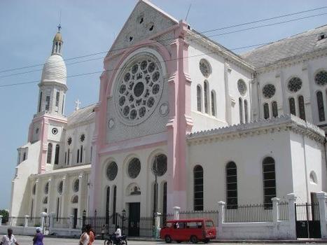 Cathédrale de Port-au-Prince.(photographe: Spyder00Boi)