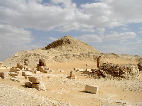 Pyramide de Pépi II