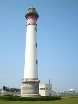Ouistreham Lighthouse