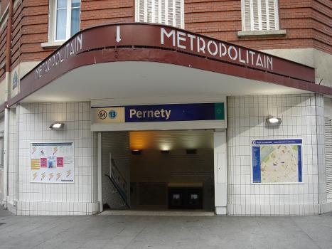 Pernety metro station