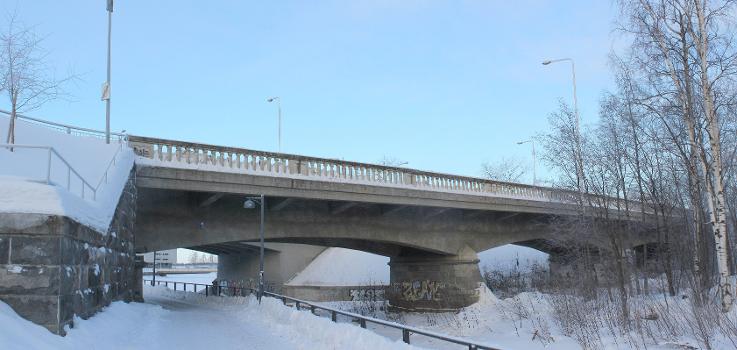 Pokkinen Bridge in Oulu