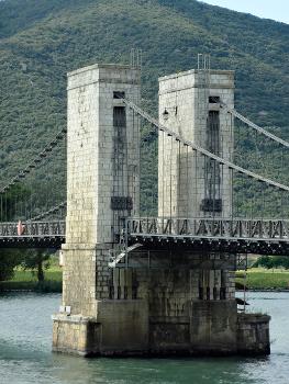 Robinet Suspension Bridge