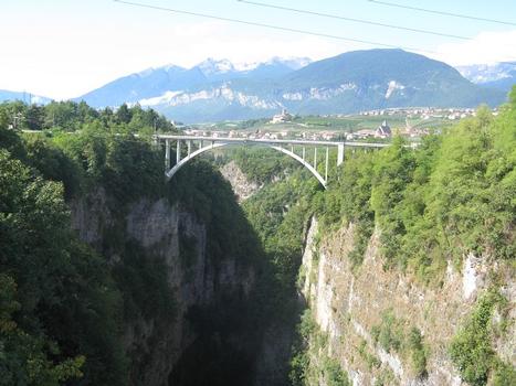 Eisenbahnbrücke Santa Giustina