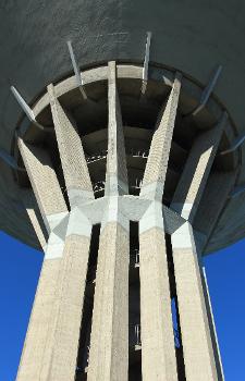 Puolivälinkangas water tower