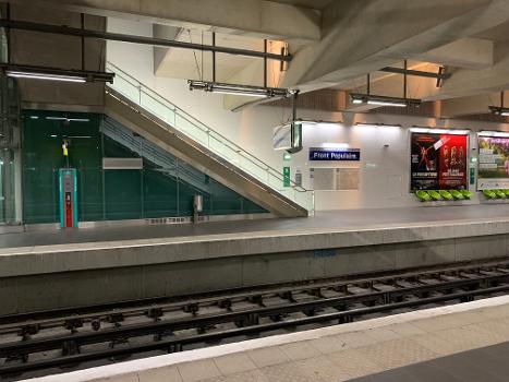 Quais de la station de métro Front Populaire au niveau de la commune de Saint-Denis en Seine-Saint-Denis