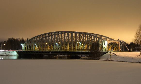 Rautasilta bridge in Oulu
