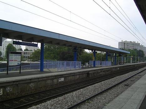 Bahnhof Rosny - Bois-Perrier