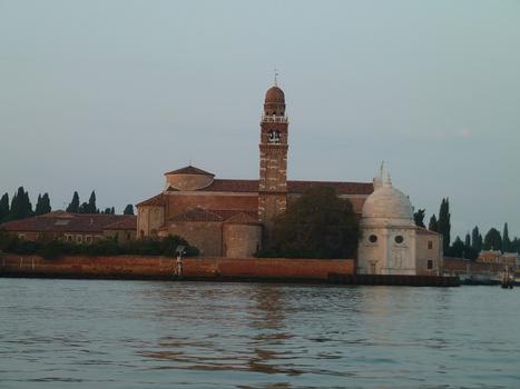 Chiesa di San Michele in Isola