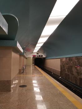 Metrobahnhof Sahil