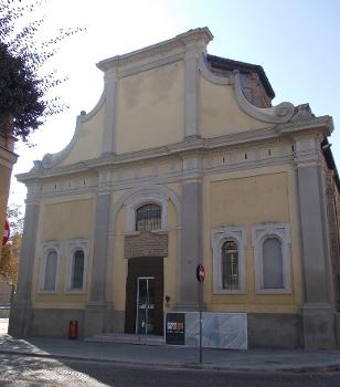 La facciata dell'ex chiesa di Sant'Elisabetta a Parma : Già delle terziarie francescane, ora sede della Casa del Suono